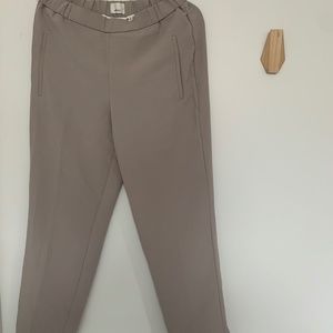 Wilfred/Aritzia Stone NWOT size 10